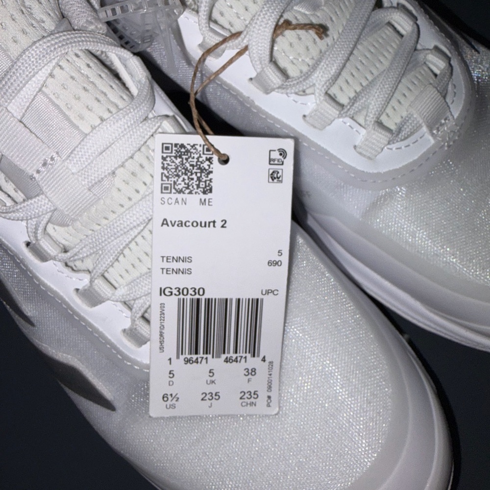 adidas Women's Avacourt 2 Tennis Shoes - Picture 9 of 10